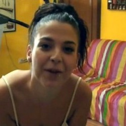 Vanesa Rio, primera escena en el porno de una de las chicas FAKings mas solicitadas. Camara oculta al tecnico de reparaciones