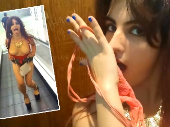 Soy Claudia Sevilla, 19 añitos: Cuando estoy cachonda ME GUSTA FOLLAR EN LUGARES PUBLICOS... hoy casi me pillan