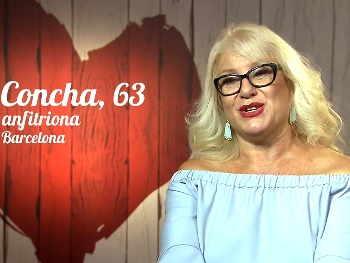 Señora Fina, 63 años, de FIRST DATE a actriz porno. ¿Que es esto que me apunta? Parece un misil!